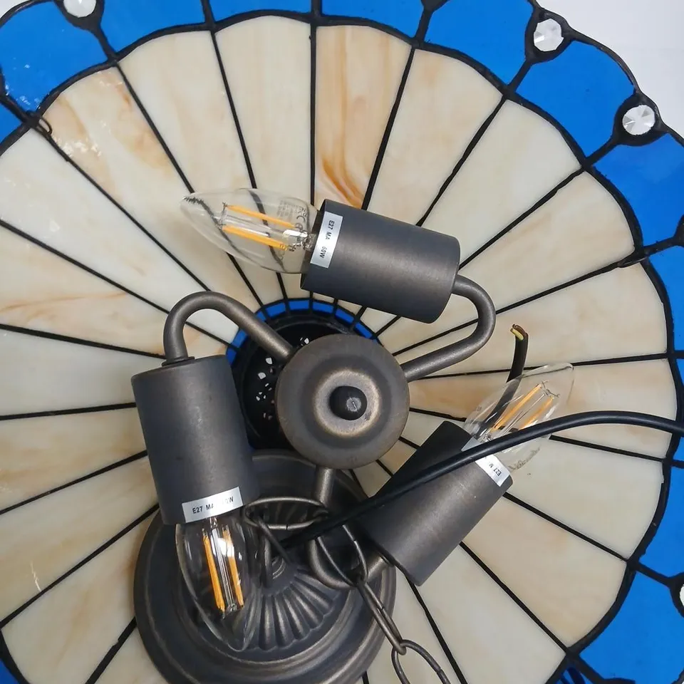 TIFFANY-STYLE STAINED GLASS PENDANT LAMP WITH BLUE BORDER