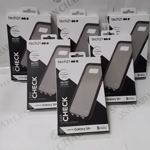 BOX CONTAINING LARGE AMOUNT OF TECH21 FLEXSHOCK IMPACT PROTECTION SCREENS FOR SAMSUNG GALAXY S8+ PHONES
