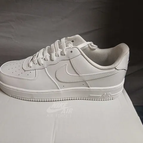  NIKE AIR FORCE 1 '07 WHITE/WHITE - UK 11 (US 12) MEN'S SNEAKERS