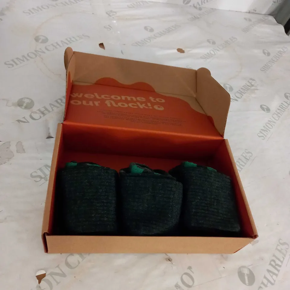 ISOBAA HIKING SOCKS SIZE S-M 