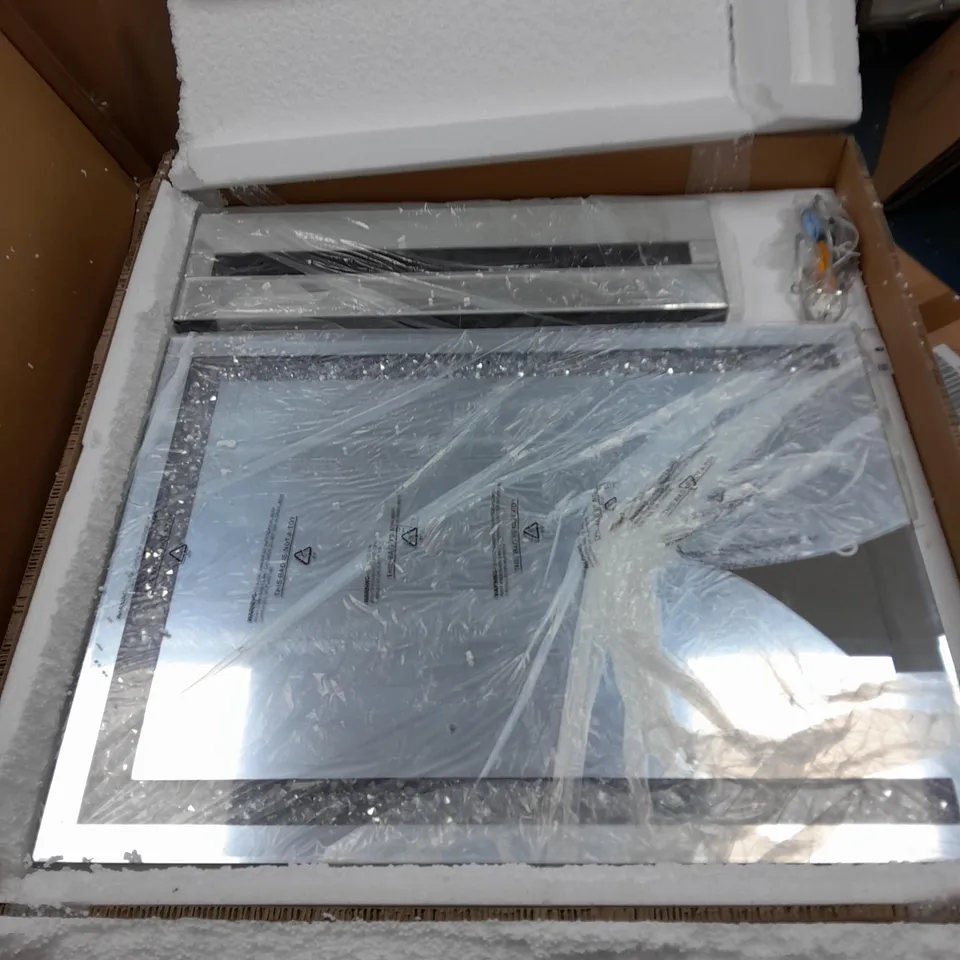 OUTLET JM BY JULIEN MACDONALD LARGE CRYSTAL LIGHT UP TABLE MIRROR COLLECTION ONLY