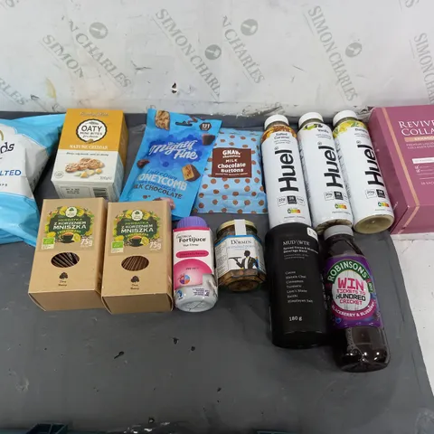 APPROXIMATELY 8 ASSORTED FOOD ITEMS TO INCLUDE - HUEL, DORMEN PEANUTS, AND REVIVE COLAGEN POUCHES ETC.