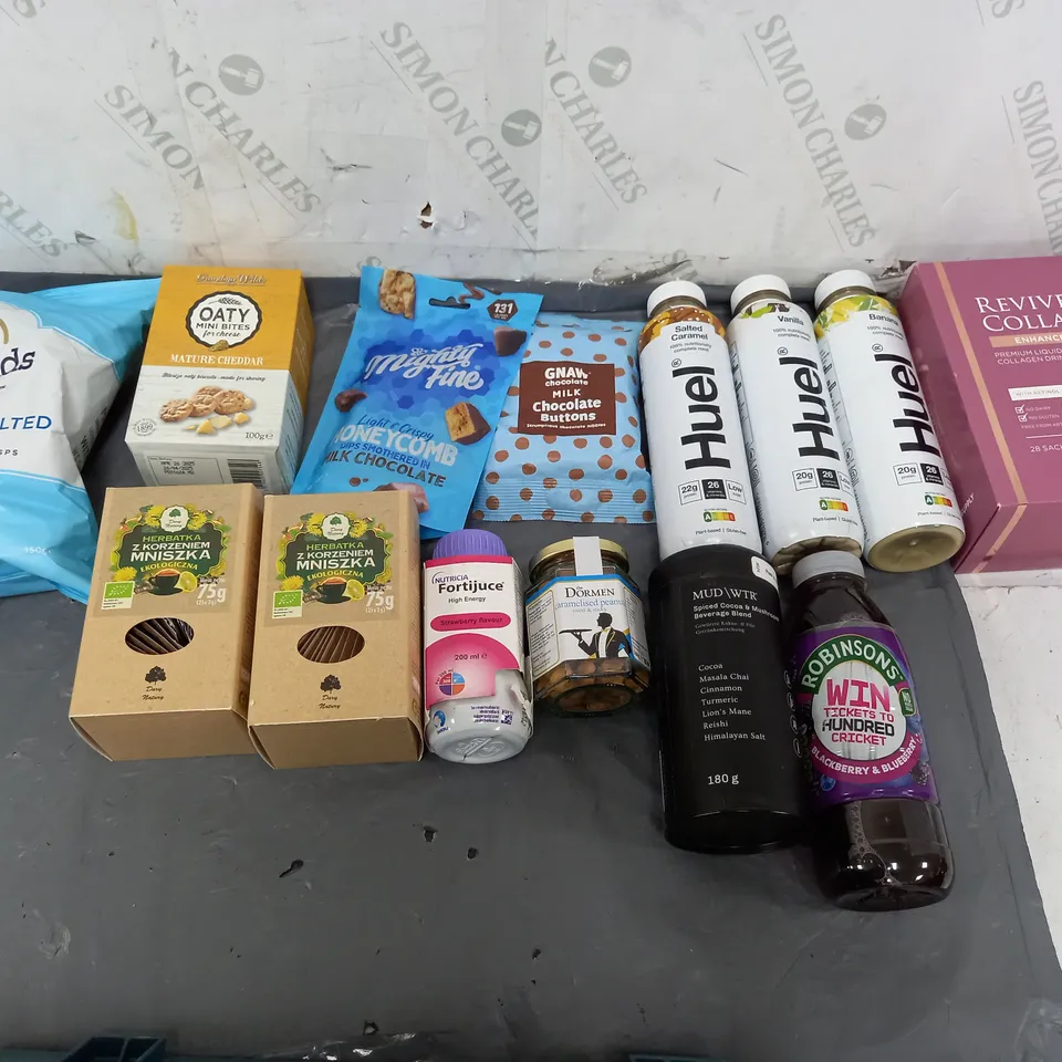 APPROXIMATELY 8 ASSORTED FOOD ITEMS TO INCLUDE - HUEL, DORMEN PEANUTS, AND REVIVE COLAGEN POUCHES ETC. 