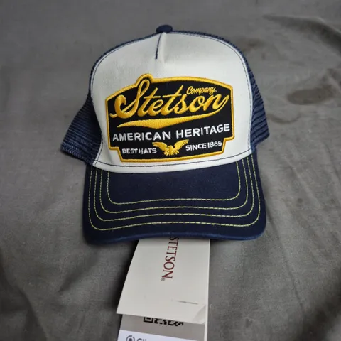 STETSON TRUCKER CAP – AMERICAN HERITAGE, WHITE FRONT PANEL WITH BLUE MESH BACK