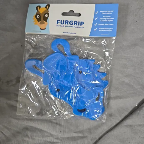 APPROXIMATELY 130 FURGRIP LAUNDRY PET HAIR REMOVERS - HORSE