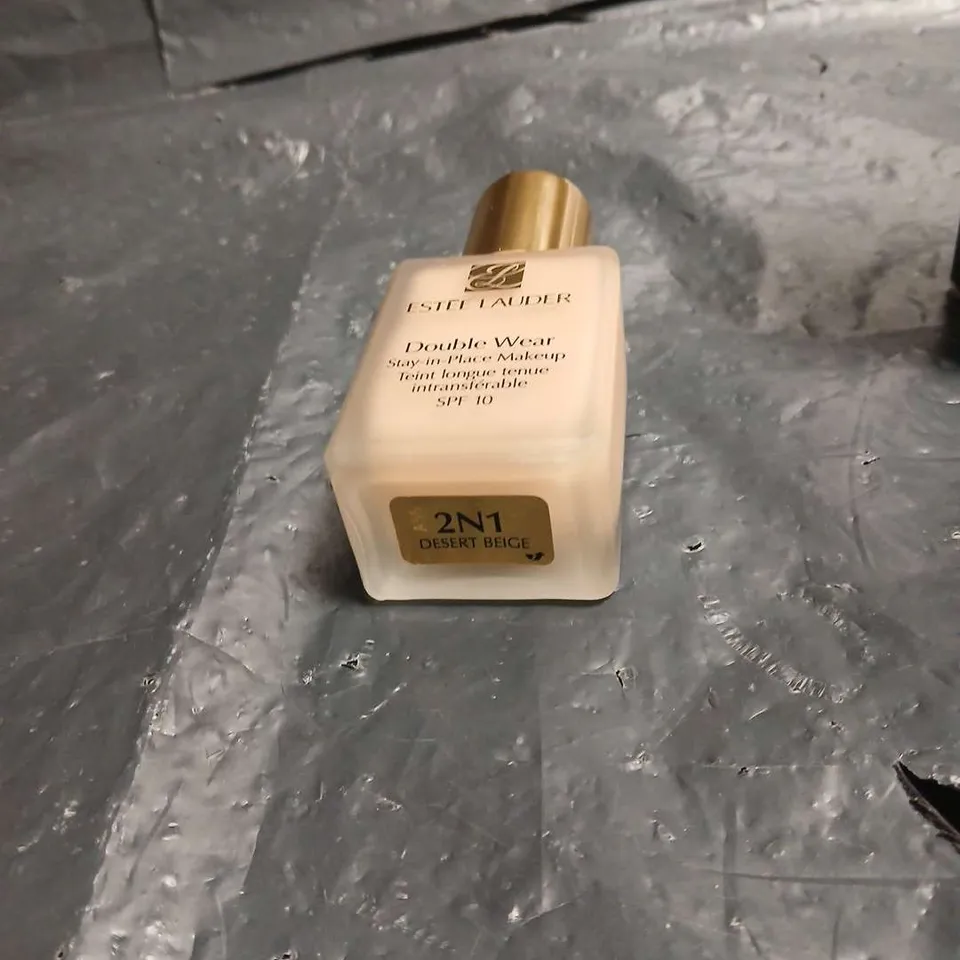 ESTÉE LAUDER DOUBLE WEAR STAY-IN-PLACE MAKEUP FOUNDATION SPF 10 – DESERT BEIGE 2N1 WITH SPARE PUMP