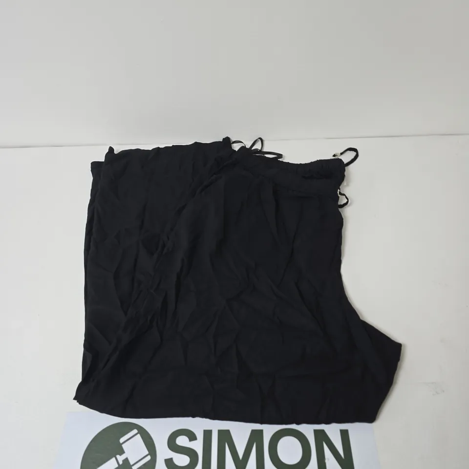 BONPRIX PLAIN BLACK TROUSERS SIZE 22