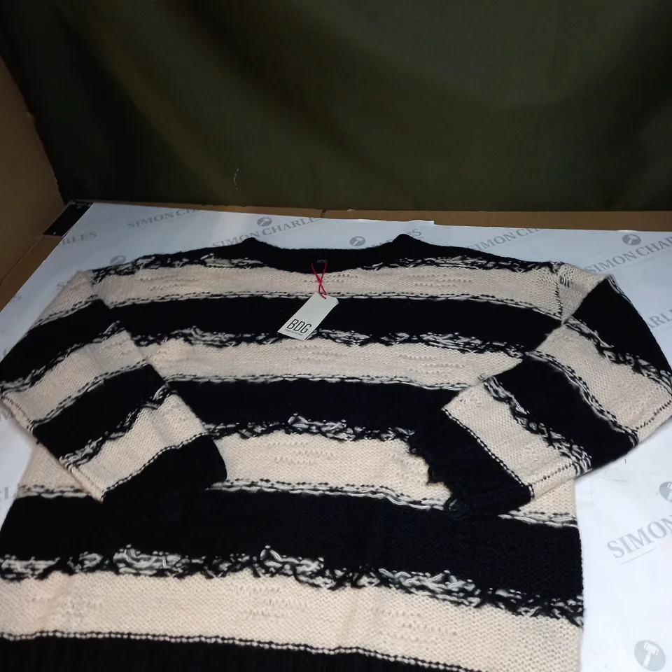 BDG KNITTED JUMPER SIZE XXS