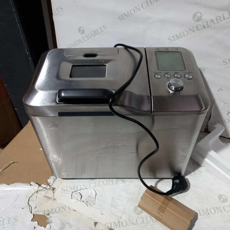 SAGE THE CUSTOM LOAF PRO BREADMAKER