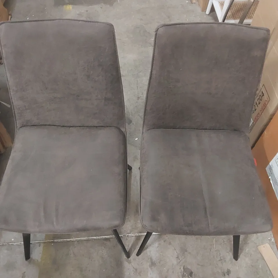 PAIR OF HINLES DINING CHAIRS