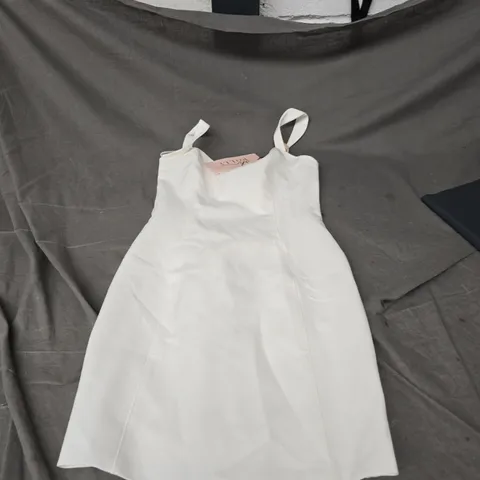 OH POLLY AMARIA SWEETHEART-NECK MICRO MINI DRESS IN WHITE SIZE 8