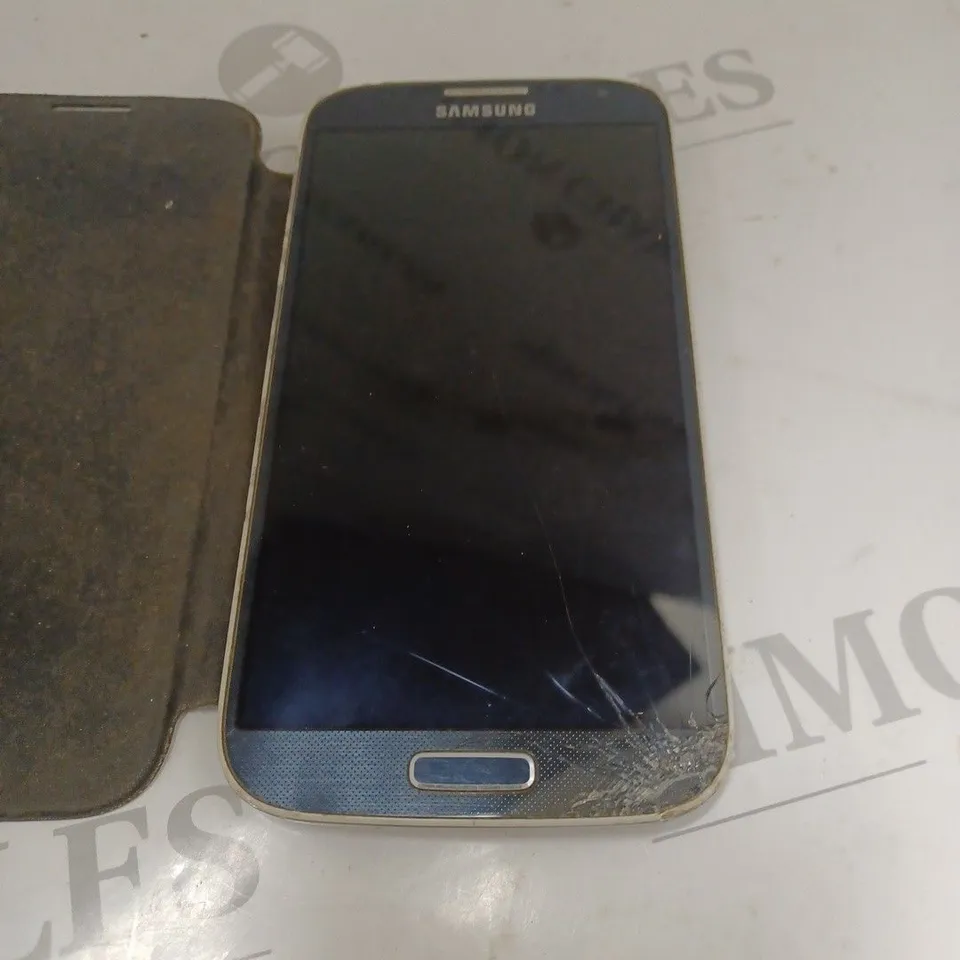 SAMSUNG GALAXY S4 MOBILE PHONE