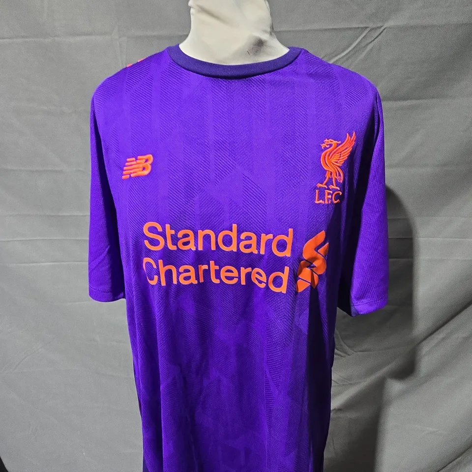 LIVERPOOL FC AWAY SHIRT SIZE XL WITH SALAH 11