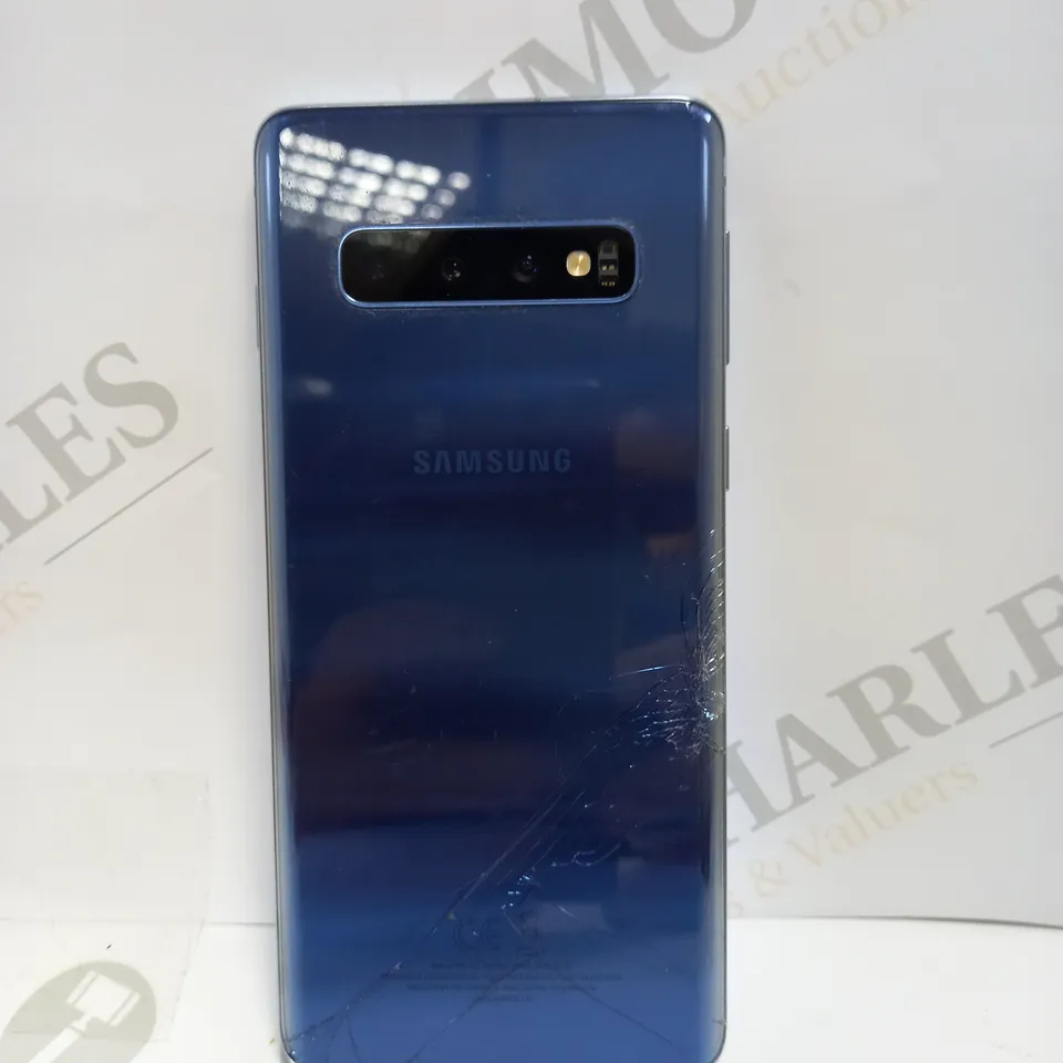 SAMSUNG GALAXY S10 SMARTPHONE 