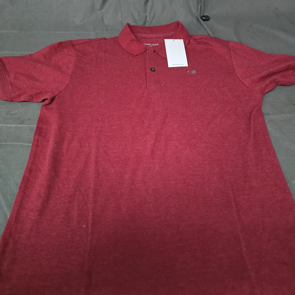 CALVIN KLEIN BURGUNDY POLO TOP SIZE XL