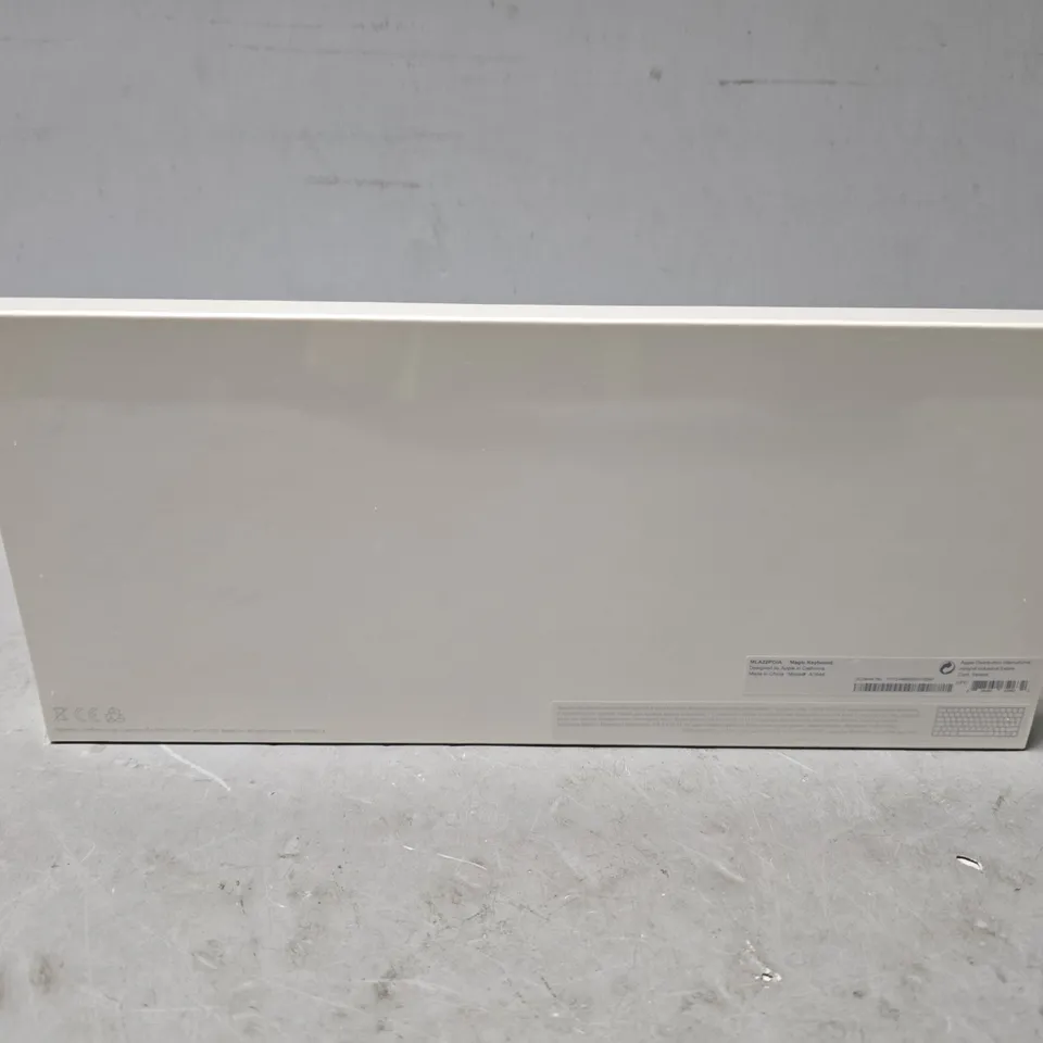 BOXED AND SEALED APPLE MAGIC KEYBOARD (A1644)