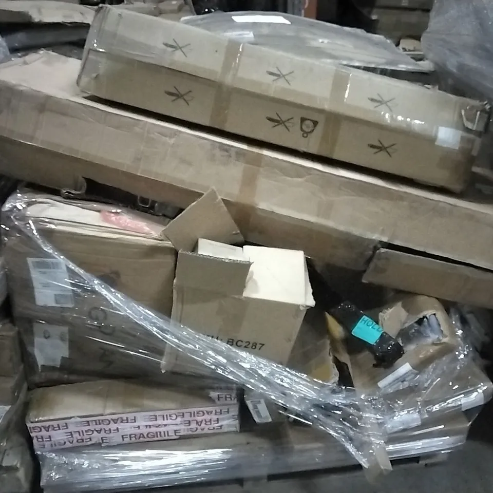 PALLET TO INCLUDE 4X5 MULTIPURPOSE LADDER BIG HINGE,LED FLOOD LIGHTS, PARTY TENT AND OTHER ASSORTED ITEMS...