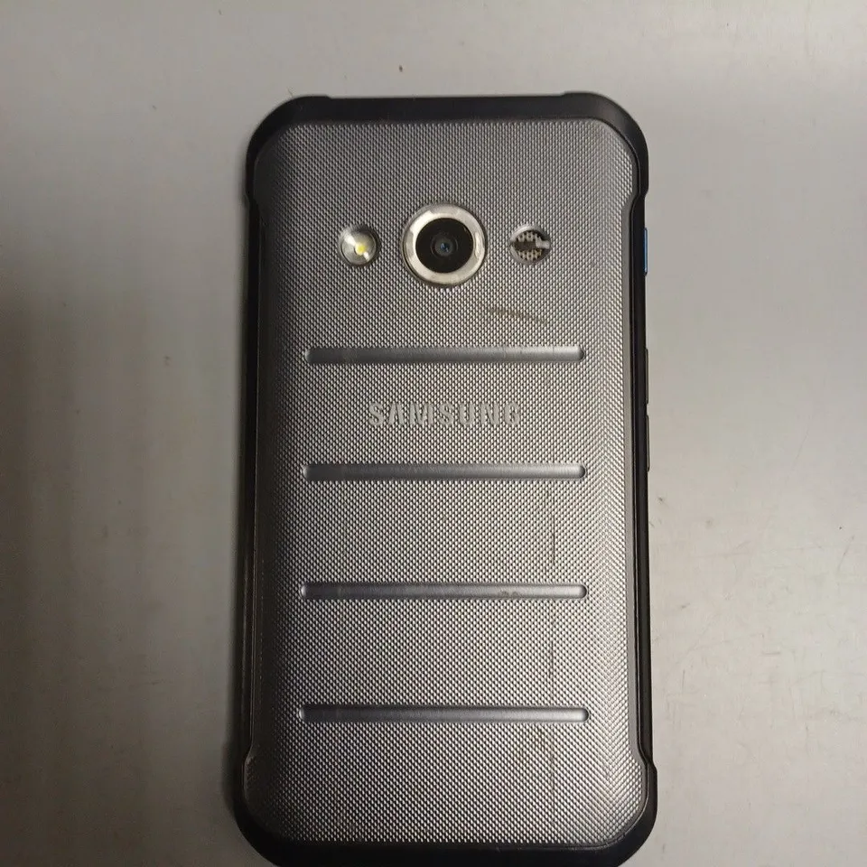 SAMSUNG GALAXY XCOVER 3 SMARTPHONE 