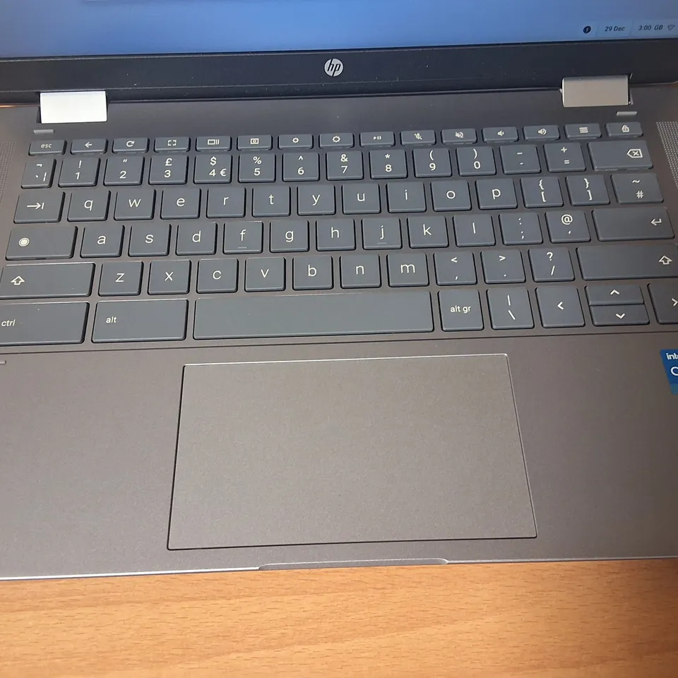 BOXED HP CHROMEBOOK PLUS X360 CORE I3 LAPTOP IN SILVER - 14B-CD0003NA