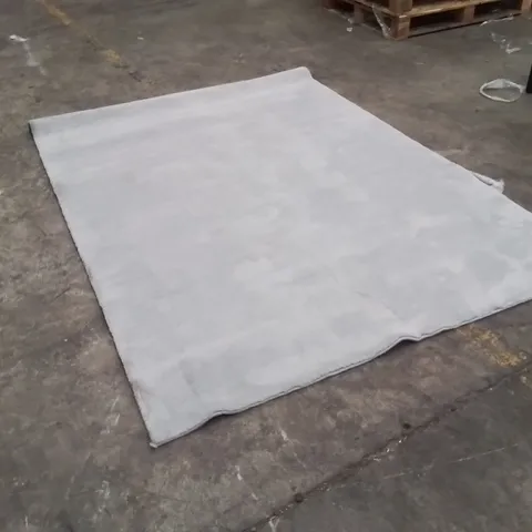 QUALITY DESIGNER AREA RUG - APPROXIMATELY 220X160CM