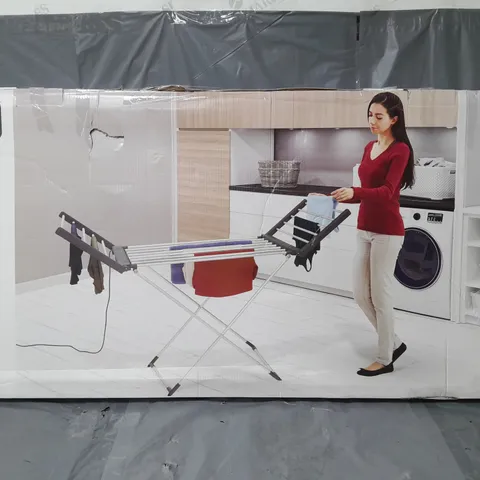 BOXED BLACK AND DECKER DELUXE ELECTRIC LAUNDRY AIRER - COLLECTION ONLY