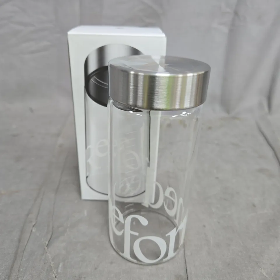 REFORMED GLASS BEVERAGE BOTTLE WITH STAINLESS STEEL LID