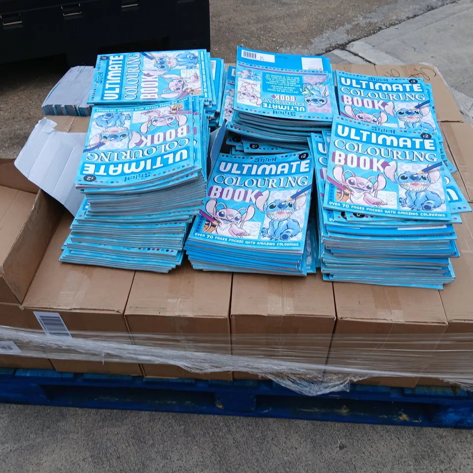 PALLET OF APPROXIMATELY 600 DISNEY STITCH ULTIMATE COLOURING BOOKS