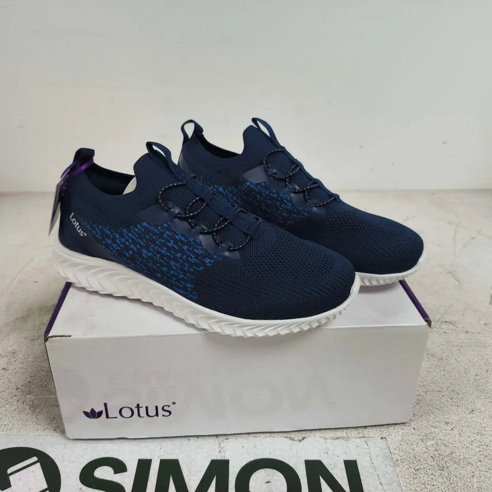 LOTUS GIRONA NAVY TRAINERS SIZE 40 BOXED