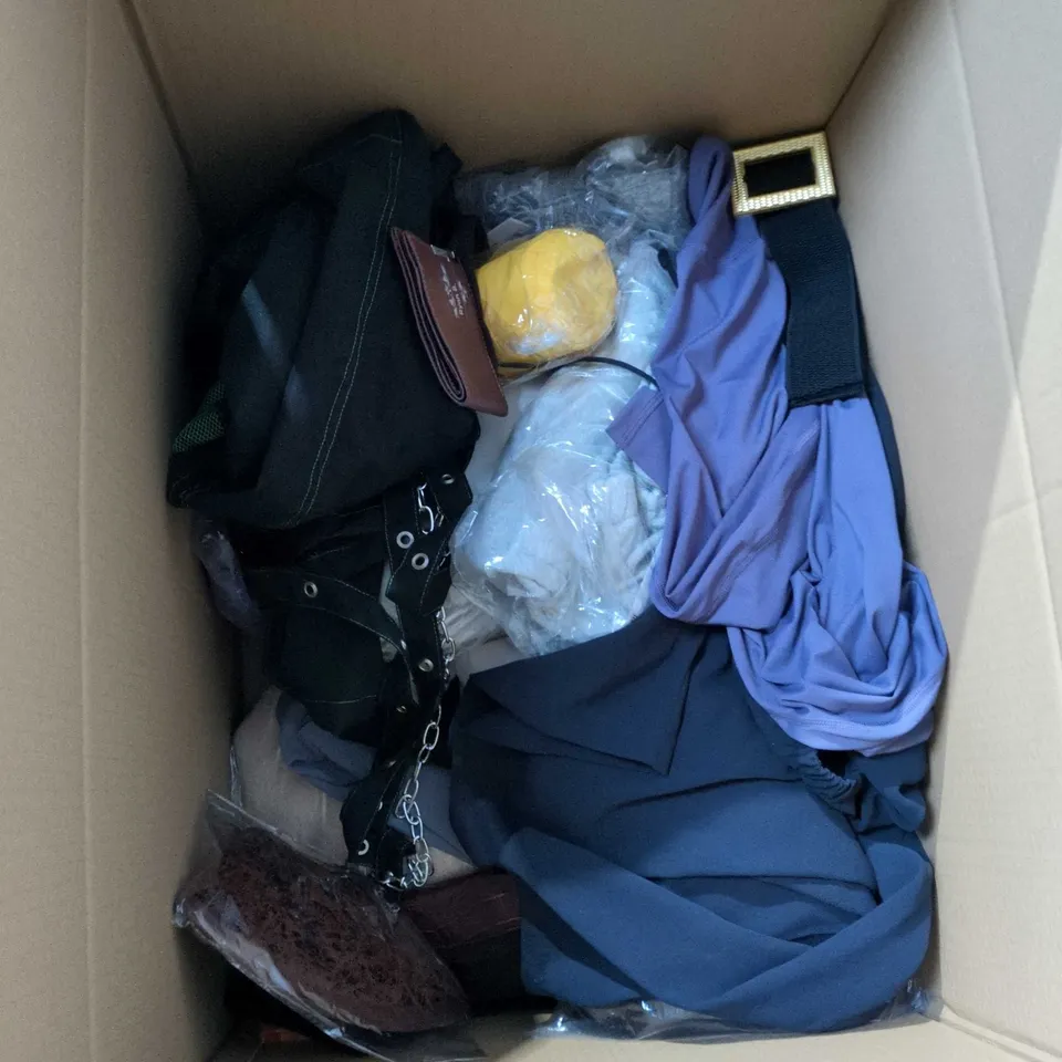 BOX OF APPROXIMATELY 25 ASSORTED CLOTHING ITEMS INCLUDING BLACK SLEEVELESS PUFFER JACKET , PUMA TRAINING TOP AND BLACK LEATHER WALLET 