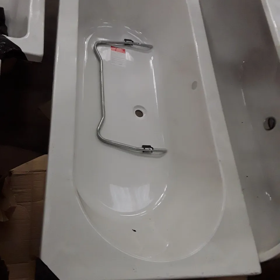 WHITE RECTANGULAR BATH