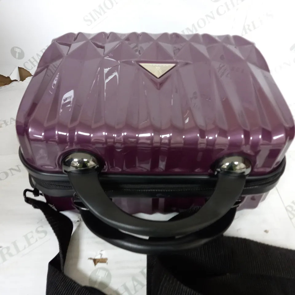 TRIFORCE LUGGAGE TRAVEL WEAR CASE IN PURPAL FINISH