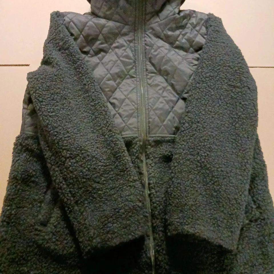 RUTH LANGSFORD SHERPA QUILTED JACKET - NAVY - LARGE