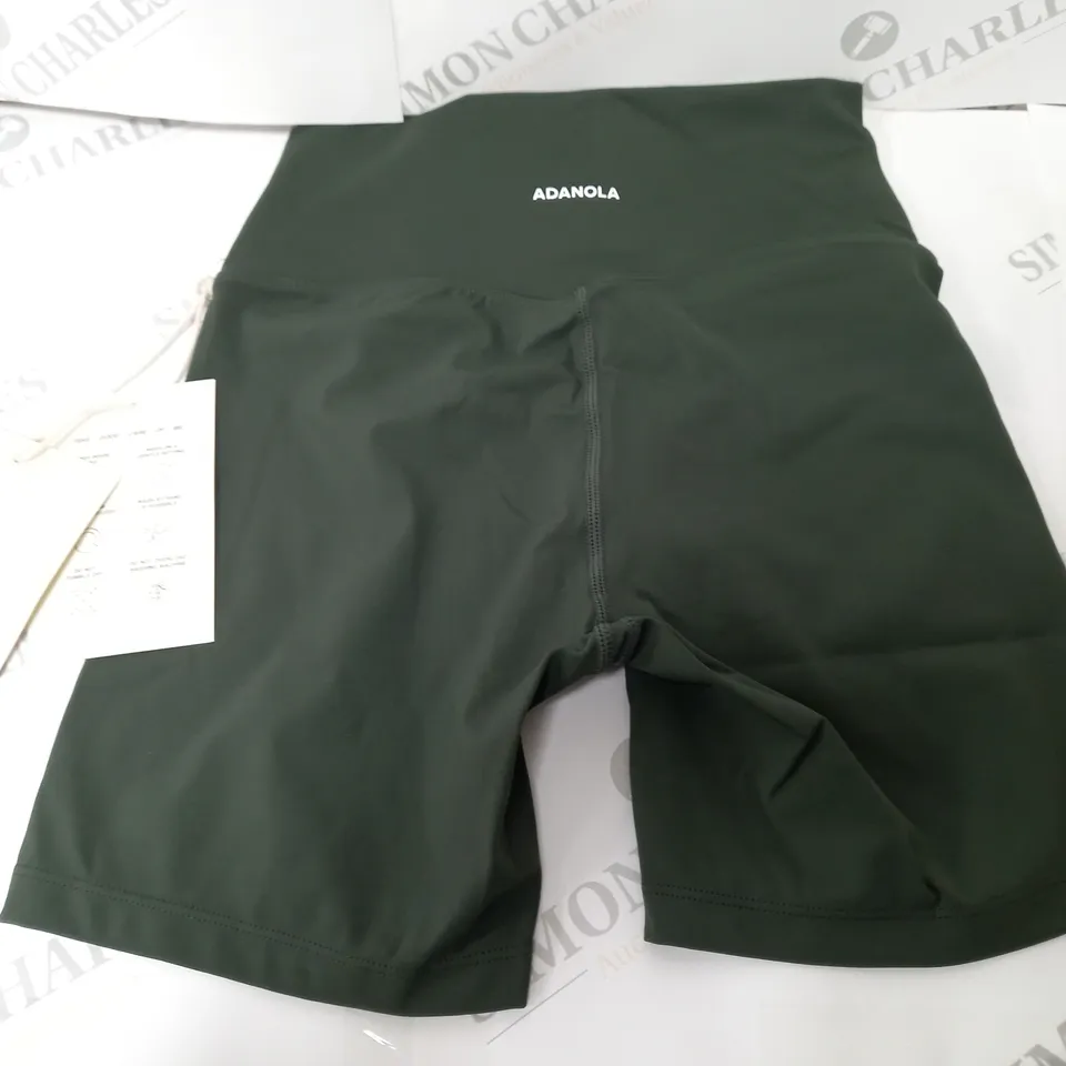 ADANOLA ULTIMATE CROP SHORTS IN DARK OLIVE - MEDIUM