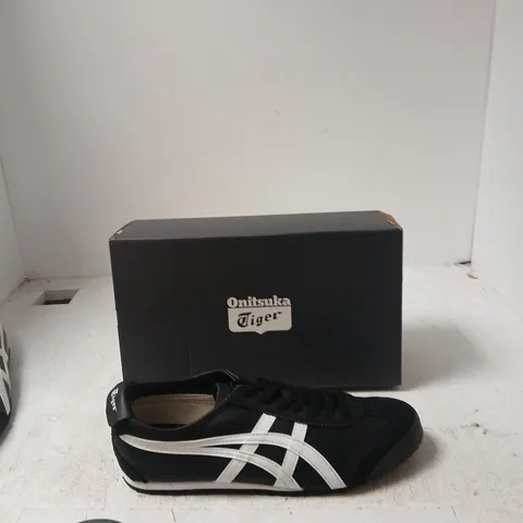 BOXED ONITSUKA TIGER MEXICO 66 SHOES β BLACK/WHITE, UK 10.5 (US 11.5) UNISEX