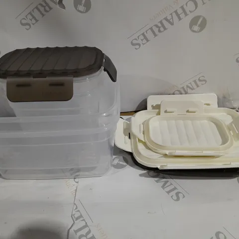 LOCK 'N LOCK SET OF 4 TUPPERWARE STORAGE CONTAINERS