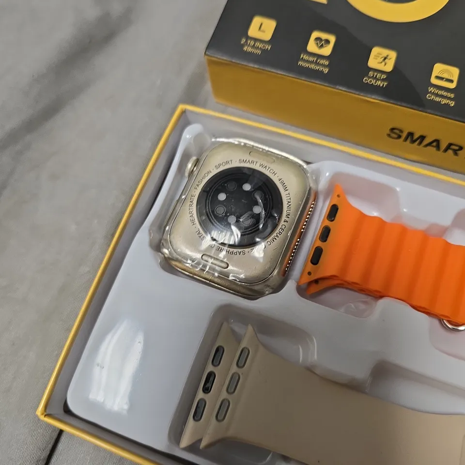 C900 PROMAX SMART WATCH – ORANGE & BEIGE BANDS INCLUDED