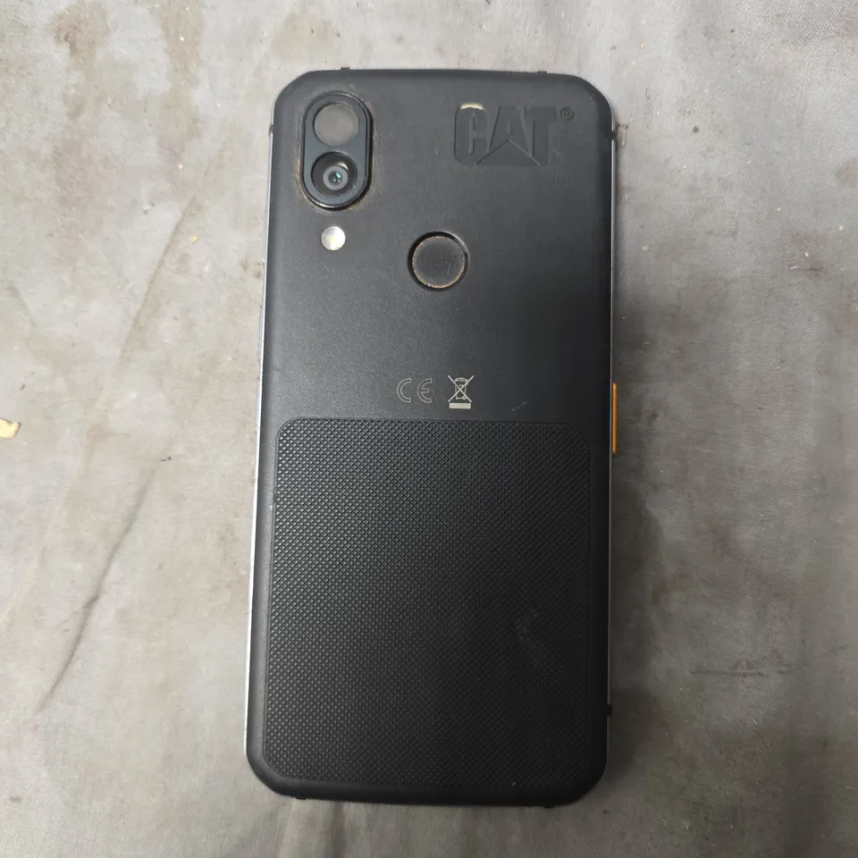CAT RUGGED SMART PHONE IN BLACK (MODEL UNSPECIFIED)