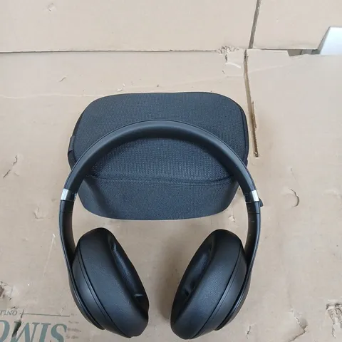 BEATS STUDIO PRO WIRELESS HEADPHONES