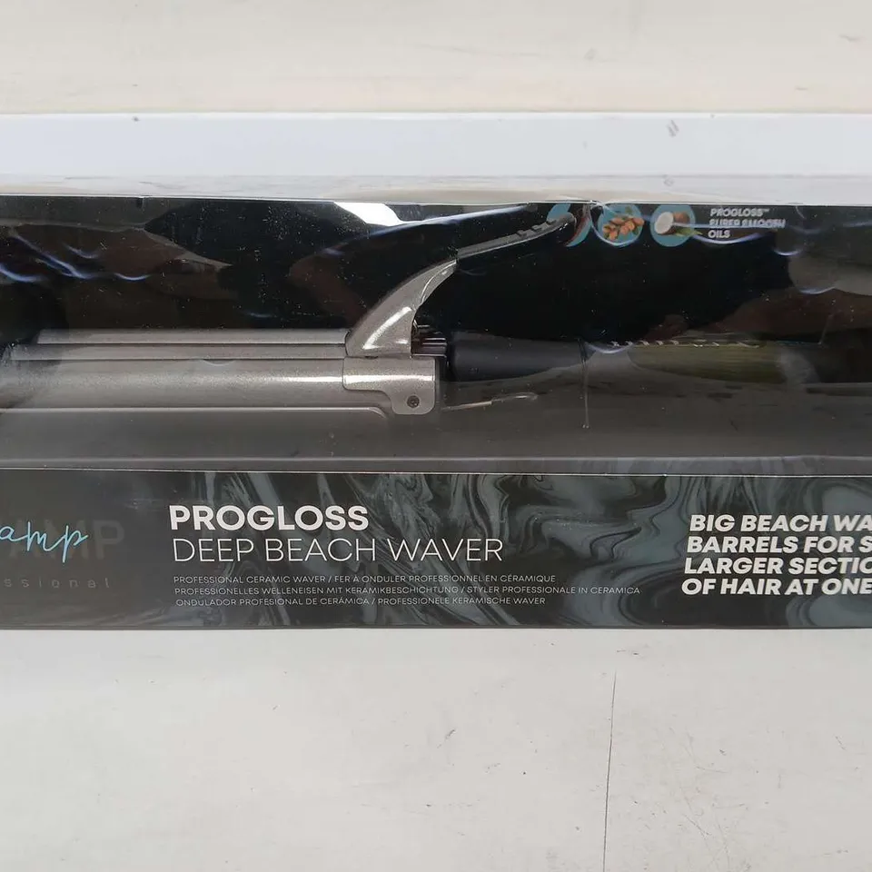 BOXED REVAMP PROFESSIONAL PROGLOSS DEEP BEACH WAVER WV-2000-EU