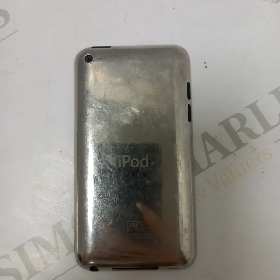 IPOD TOUCH 4TH GEN