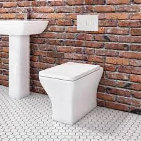 AUSTIN BACK TO WALL TOILET