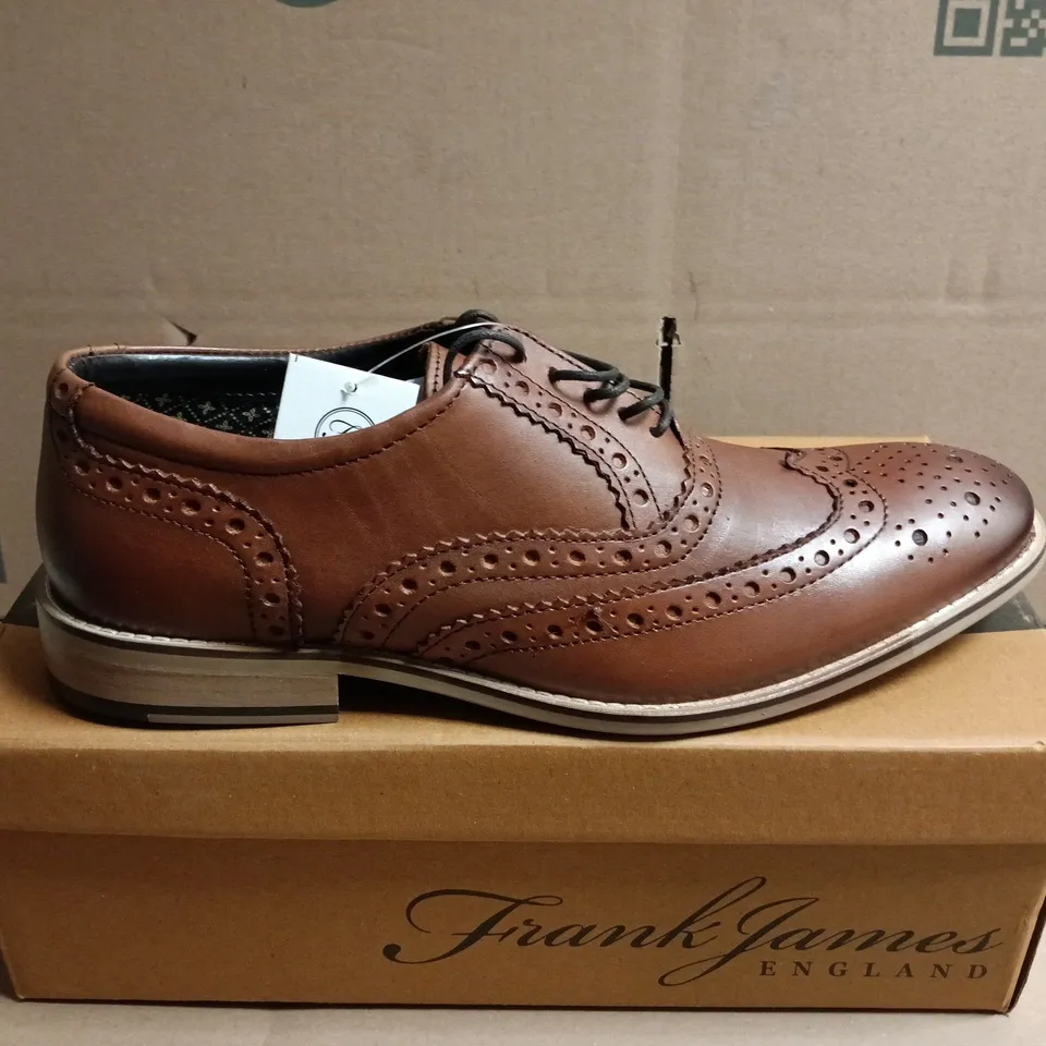 BOXED PAIR OF FRANK JAMES ENGLAND BROWN LEATHER BROGUE OXFORD SHOES - UK 10