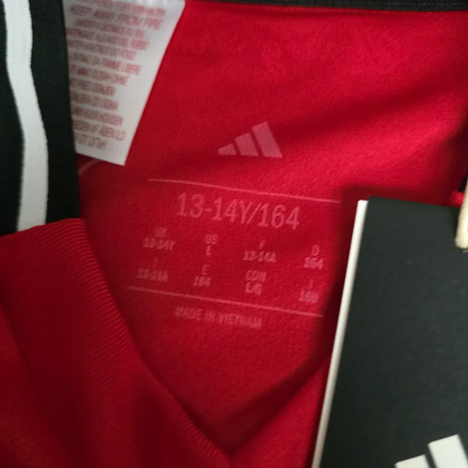 ADIDAS MANCHESTER UNITED YOUTH HOME JERSEY - 13/14Y