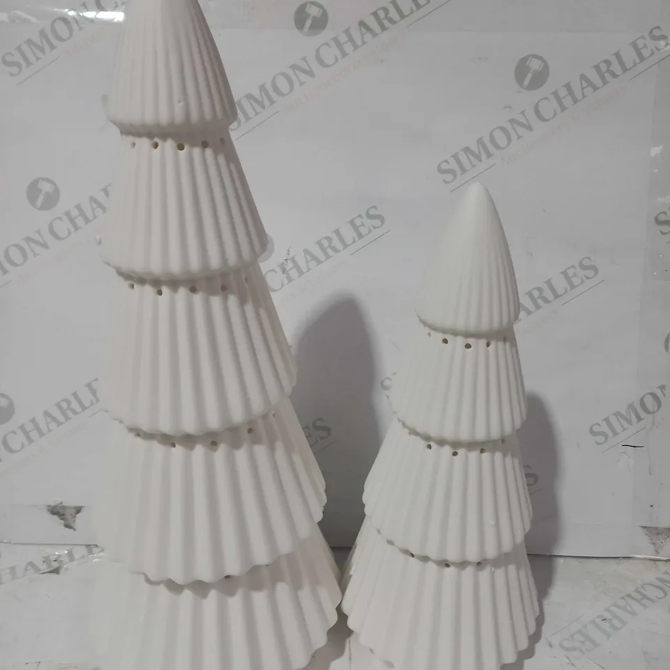 OUTLET K BY KELLY HOPPEN SET OF 2 LIGHT UP ORNAMENTS - TREES