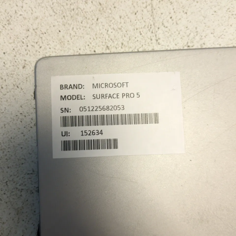 MICROSOFT SURFACE PRO 5 TABLET WITH KEYBOARD