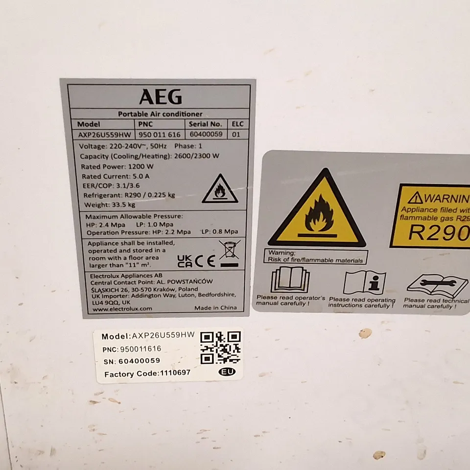 UNBOXED AEG PORTABLE AIR CONDITIONER AXP26U559HW – WHITE