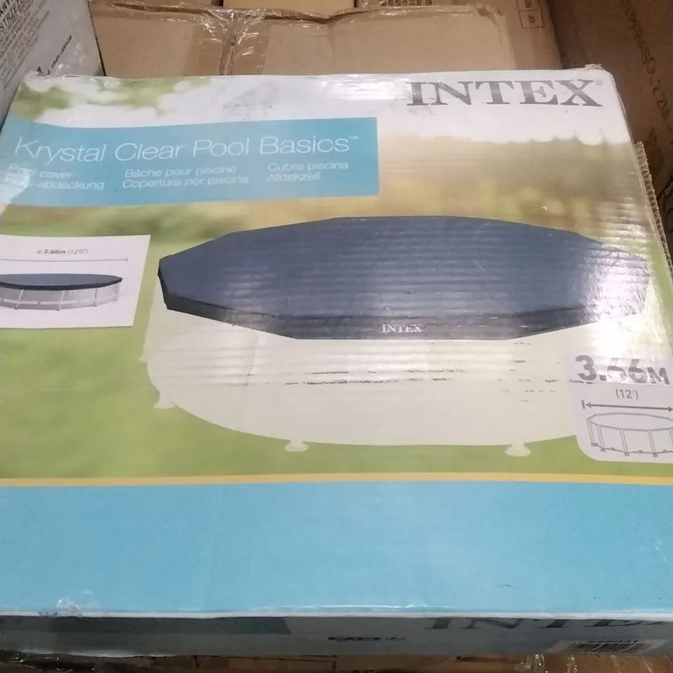 BOXED POOL COVER