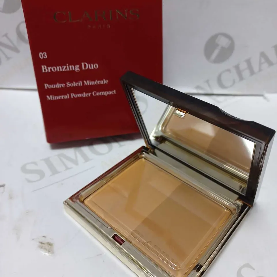 LOT OF 2 CLARINS BRONZING DUO SPF15 MINERAL POWDER COMPACT - #03 DARK