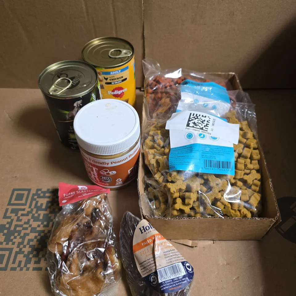APPROXIMATELY 15 ASSORTED DOG FOOD PRODUCTS 