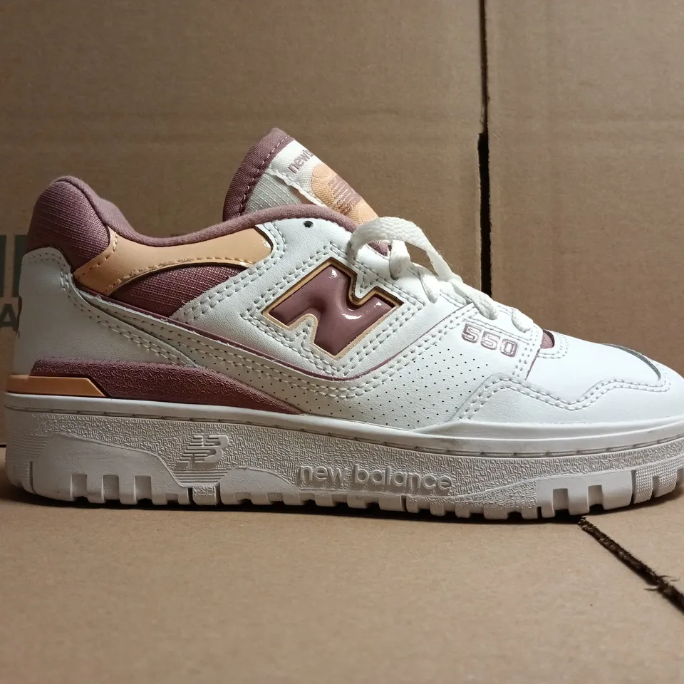 PAIR OF NEW BALANCE 550 TRAINERS IN WHITE/PLUM SIZE UK 4